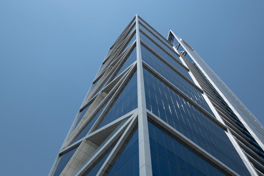  Al Hamad Tower low angle view of the building 